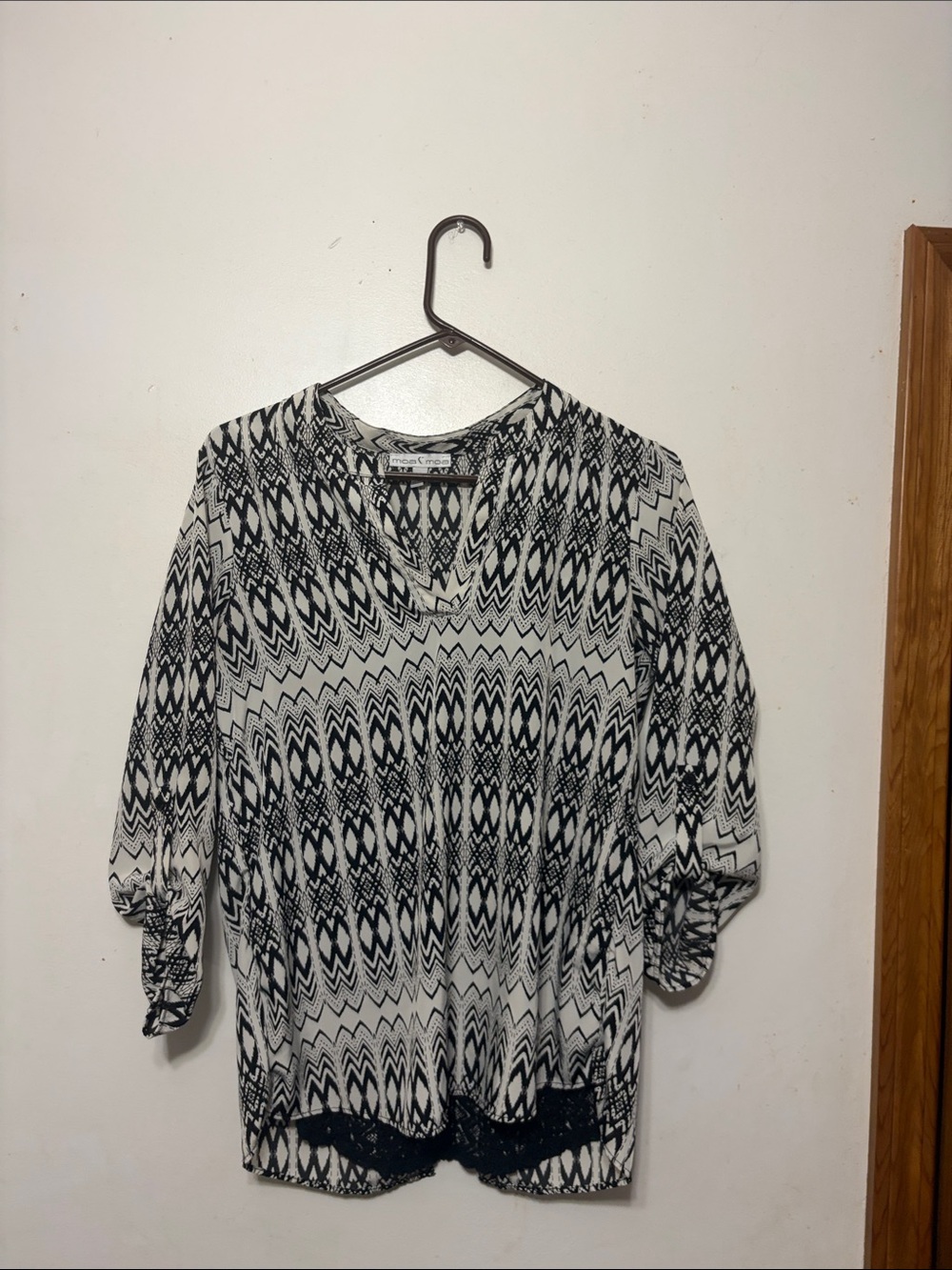 Moa Moa Black & White Aztec V-Neck Tunic
